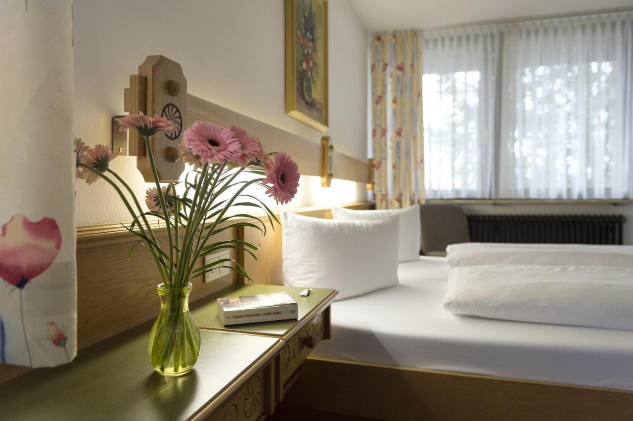 Hotel Dreisonnenberg Neuschönau Δωμάτιο φωτογραφία